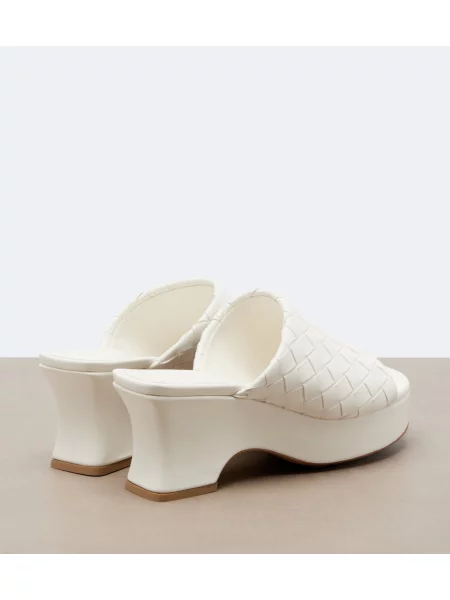 Kožené mules Bottega Veneta na kline biela