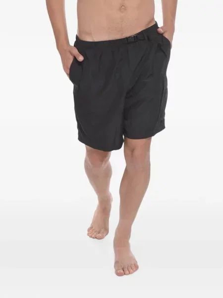 Scurt chiloți Nike cu imagine cu model floral negru