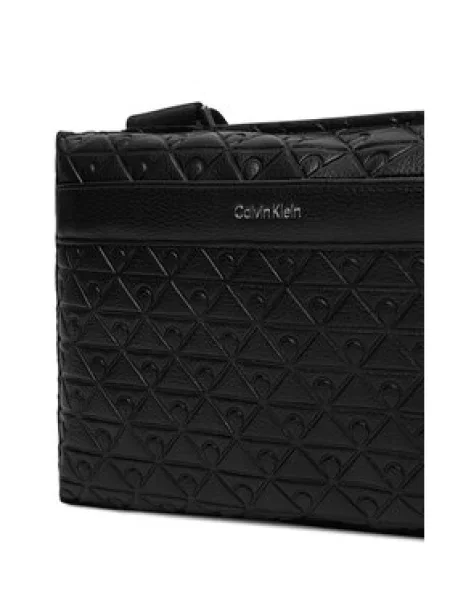 Calvin Klein Crossover torbica Emblem Aop Emboss Square Sling crna