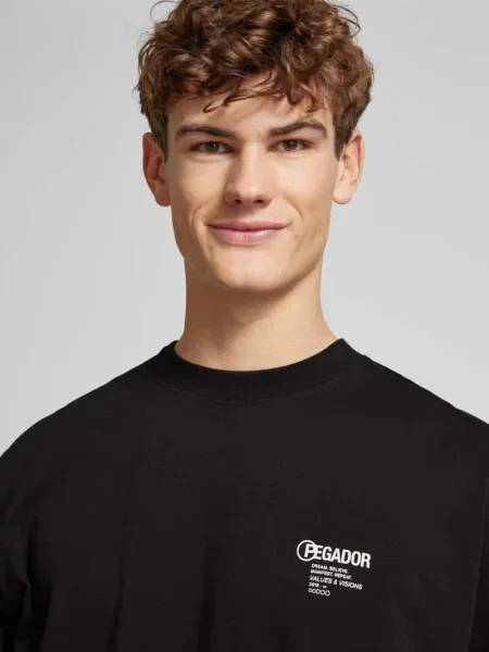 T-shirt o kroju oversized z nadrukiem z logo Pegador czarna