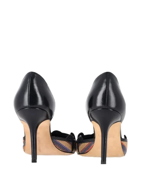 Pantofi cu toc Manolo Blahnik negru