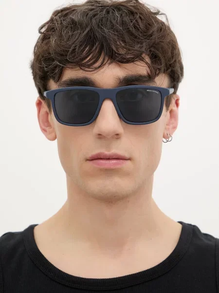 Солнцезащитные очки Armani Exchange