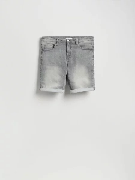 Reserved Pantaloni scurți slim din denim deschis gri