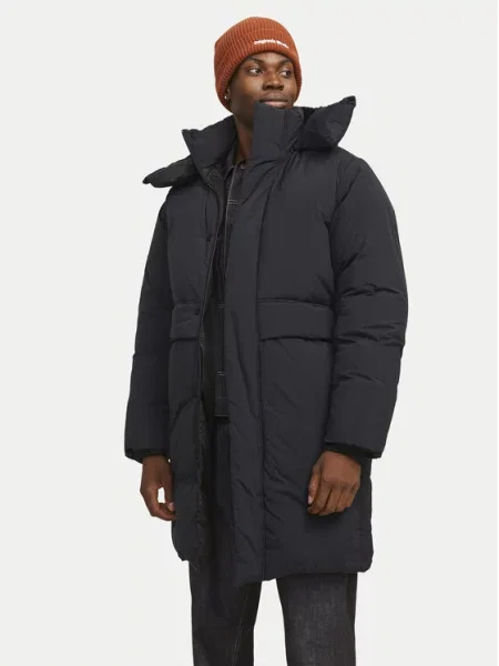 Зимнее пальто Jack & Jones черное