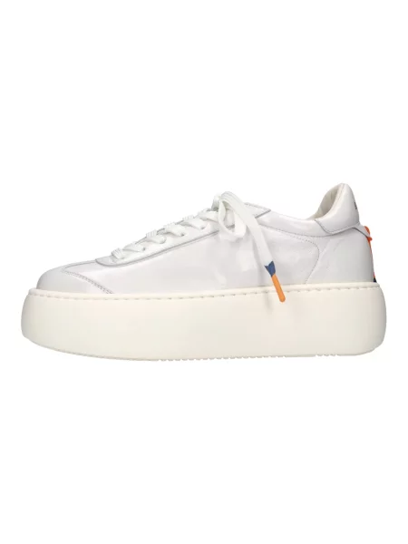 Sneakersy Barracuda skórzane białe