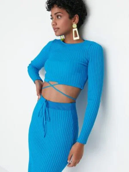 Рокля Trendyol синьо