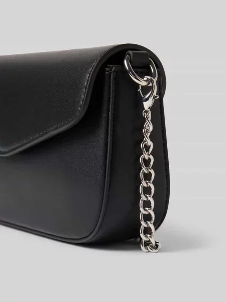 Torba na ramię z zapięciem na magnes model VANJA' Seidenfelt czarna