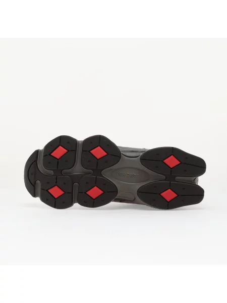 Sneakers New Balance Black/ Fire Cracker EUR 43 negru