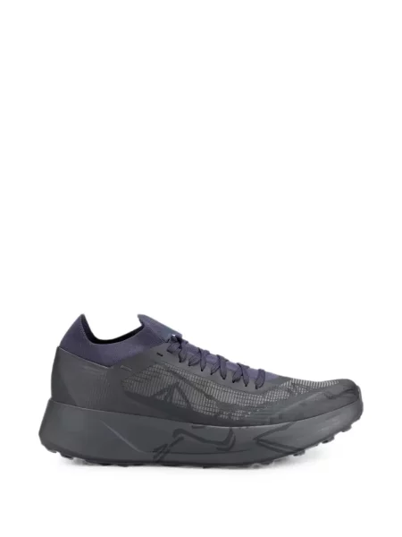 Sneakerși Arc'teryx gri