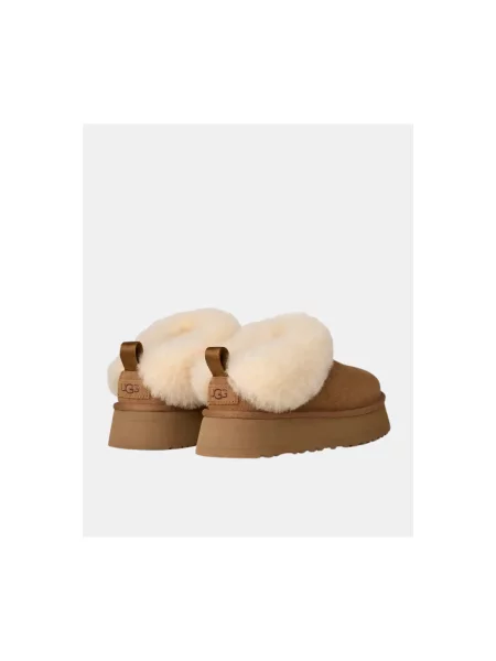 Šľapky Ugg hnedá