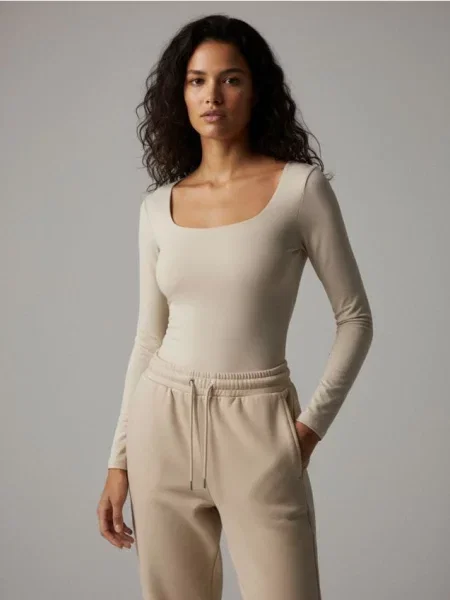 Базове боді з довгими рукавами нюдовий