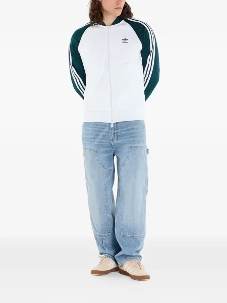 Dlouhé běžecké boty Adidas Terrex s krátkými rukávy s výstřihem do v černé