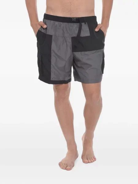 Scurt chiloți Nike cu imagine cu model floral negru