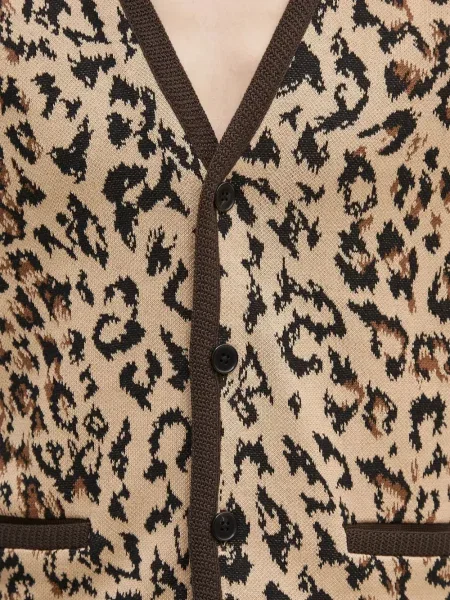 Cardigan Wacko Maria cu imagine cu model leopard