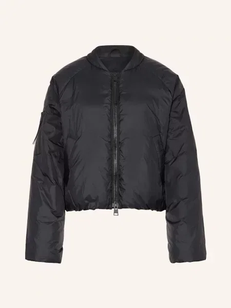 Péřová bunda Canada Goose černá