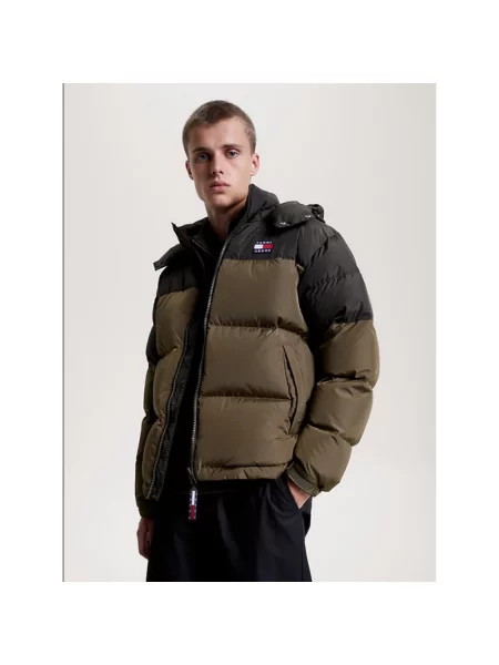 Kurtka Tommy Jeans z kapturem brązowa