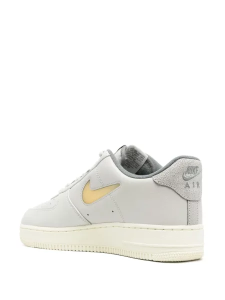 Tenisky Nike šedé