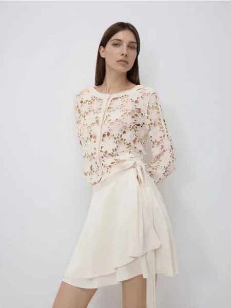 Reserved Fustă mini legată crem