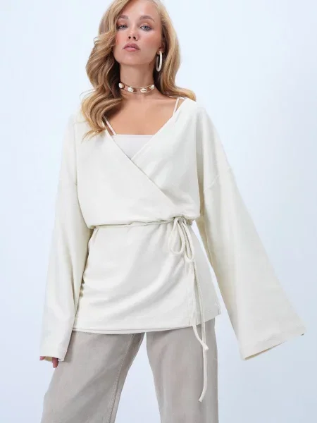 Trend Alaçatı Stili Geacă tricotată ecru