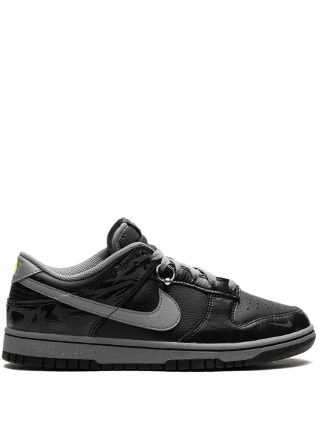 Маратонки Nike Vomero кафяво