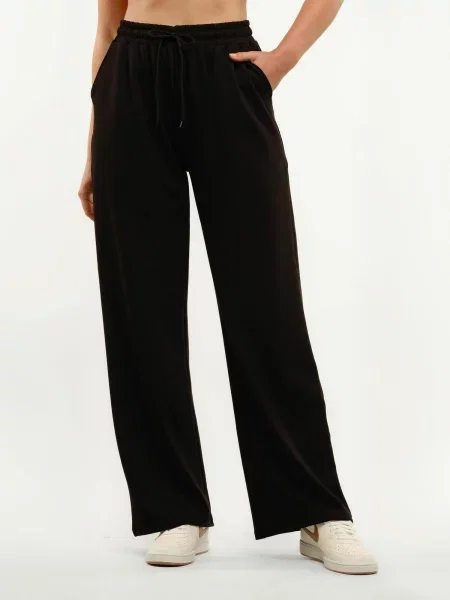 Liberte Essentiel Pantaloni Henny' negru