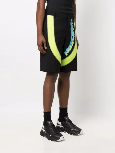 Kraťasy Moschino s potiskem černé