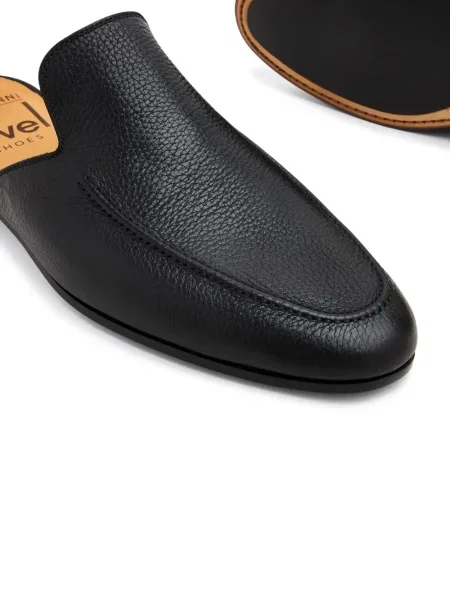 Кожени slip-on лоуфъри Magnanni черно