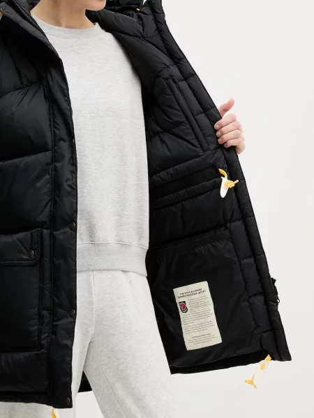 Пуховик Fjallraven черный