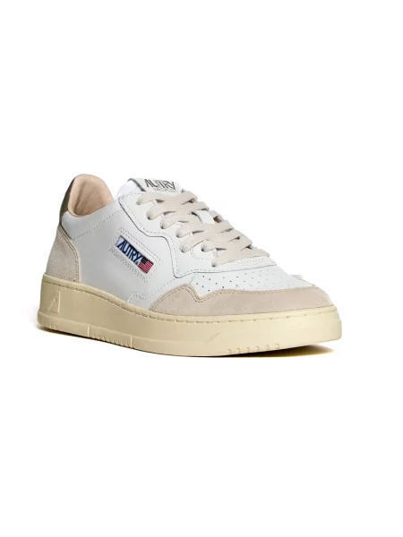 Sneakersy Autry zamszowe białe