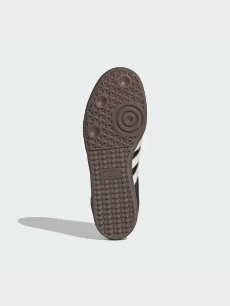 Кожаные кеды Adidas черные