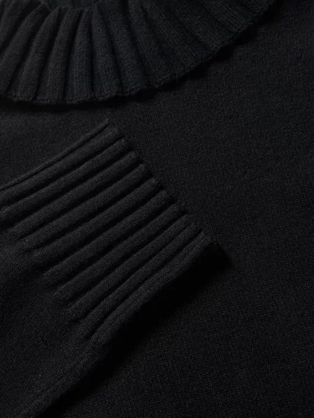 Reserved Светр-водолазка чорний