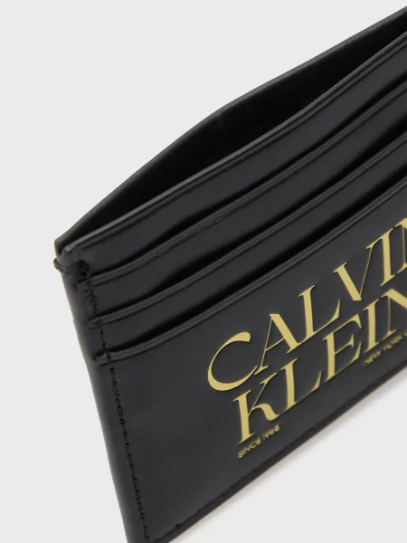 Кожаный кошелек Calvin Klein черный