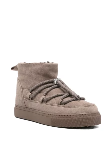 Botine Inuikii din piele de oaie