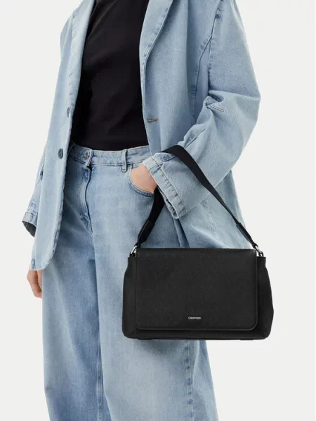 Torebka Calvin Klein czarna