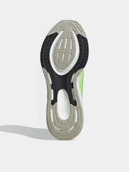 Кроссовки для бега Adidas для бега зеленые