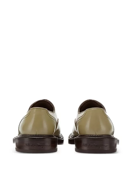 Oxford Ferragamo din piele verde