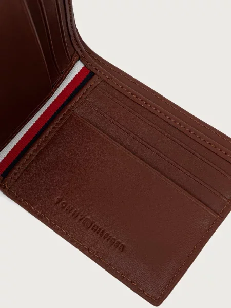 Tommy Hilfiger комплект портфейл и ключодържател мъжки от кожа кафяво