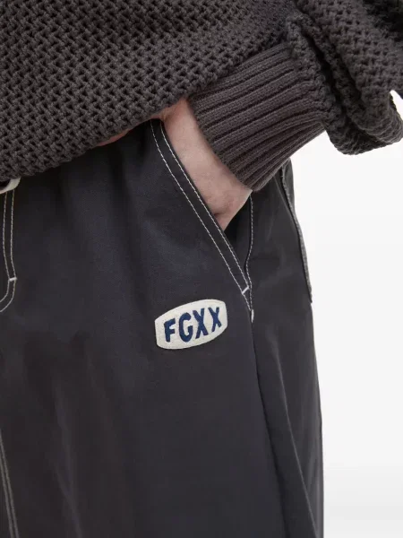 Fustă midi Fingercroxx până la genunchi gri