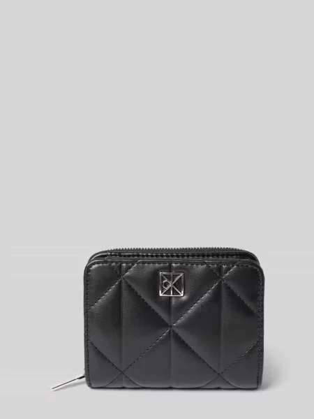 Portfel z pikowaniem i aplikacją z logo Ck Calvin Klein czarny