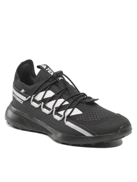 Čevlji adidas Terrex Voyager 21 Travel Shoes črna