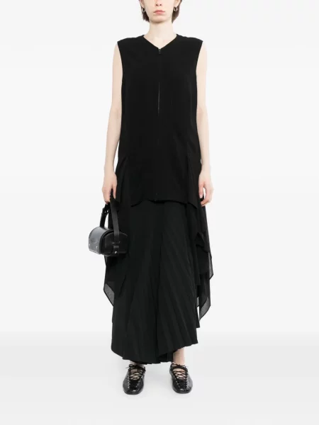 Top Yohji Yamamoto cu volane negru