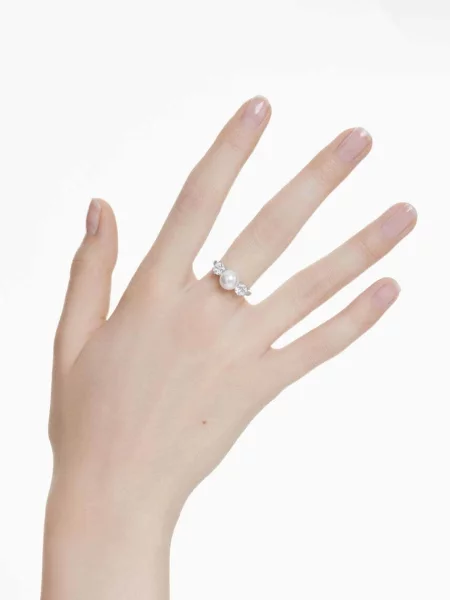 Prstan Swarovski MATRIX srebrna