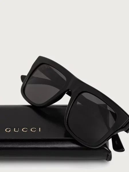 Солнцезащитные очки Gucci