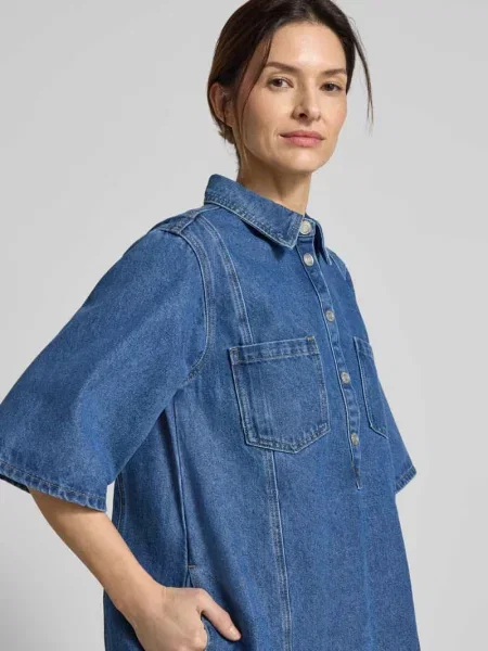 Sukienka jeansowa z na piersi model Mola' Lollys Laundry niebieska