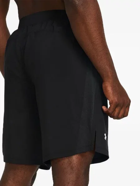 Σορτς Under Armour μαύρο