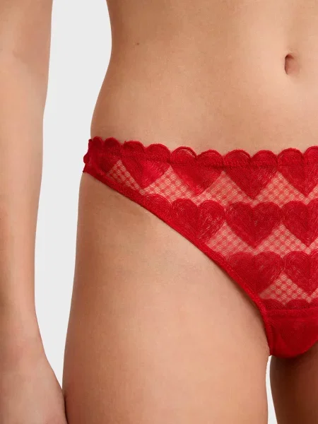 Стринги Etam красные