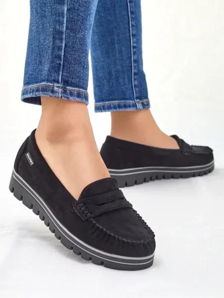 Велурени мокасини Resti черно