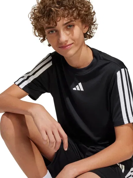 Детская футболка Adidas