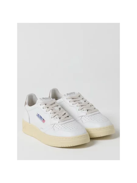 AUTRY sneakersy skórzane Medalist Low białe