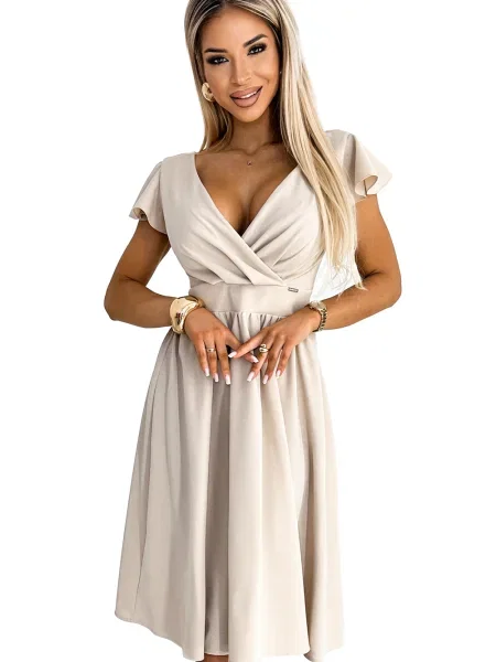 Rochie mini Numoco cu mâneci scurte scurtă de costum